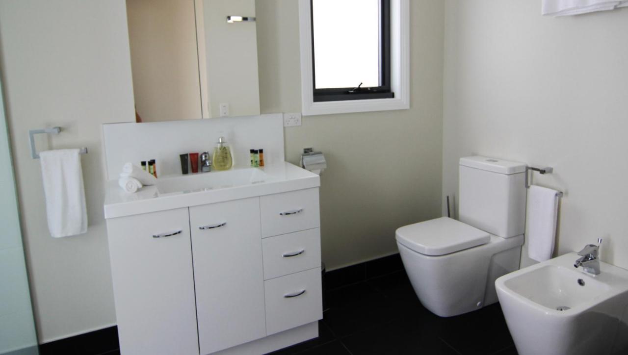 Sea Eagle Cottage Amazing Views Of Bay Of Fires Binalong Bay Exteriér fotografie